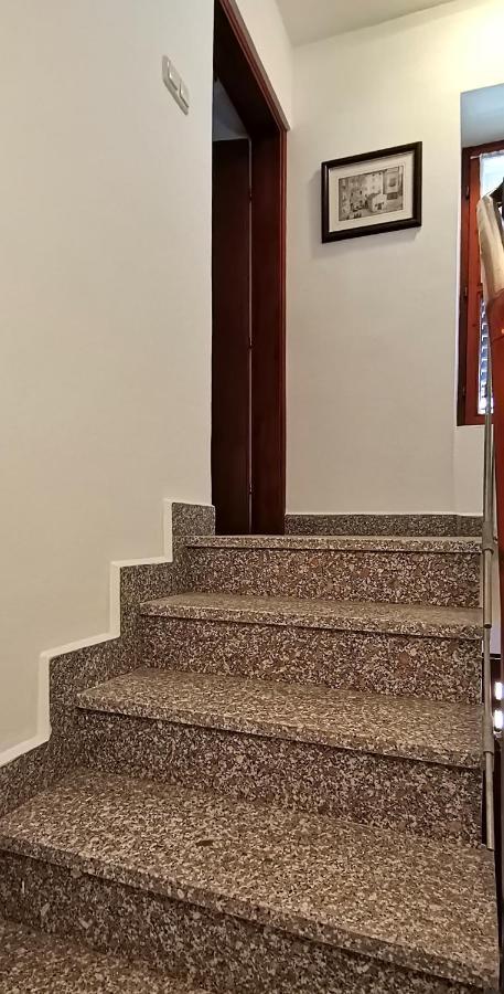 Studio Apartment L&G روفينج المظهر الخارجي الصورة
