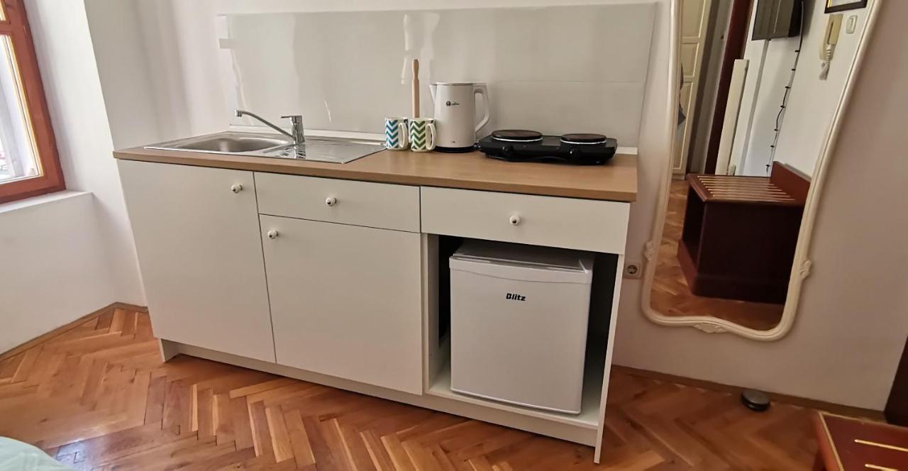 Studio Apartment L&G روفينج المظهر الخارجي الصورة